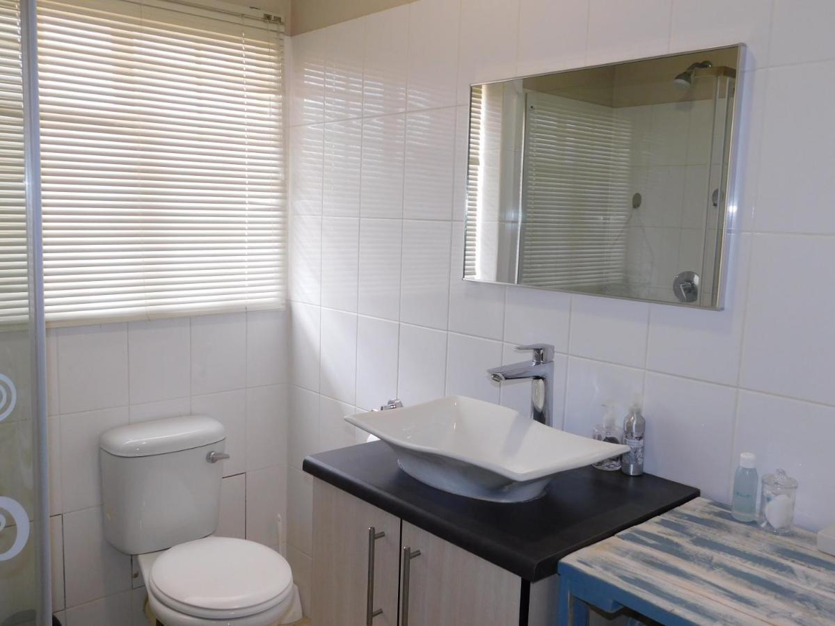 מלון Grootfontein Meteorite Rest Camp מראה חיצוני תמונה